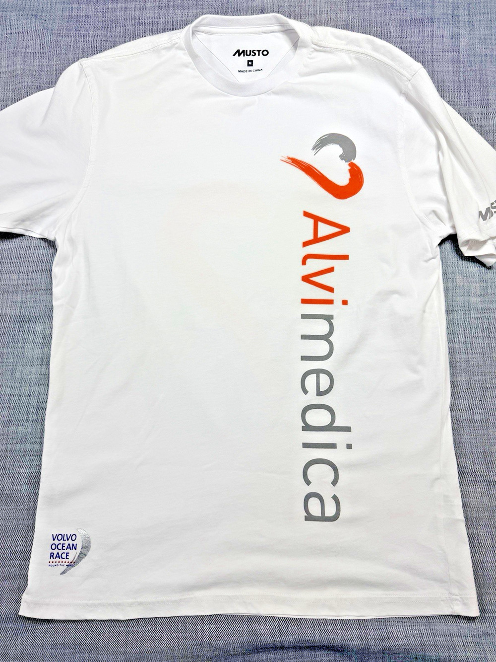 Musto Volvo Ocean Race T Shirt Team Alvimedica Graphic Size M White Vintage 2014